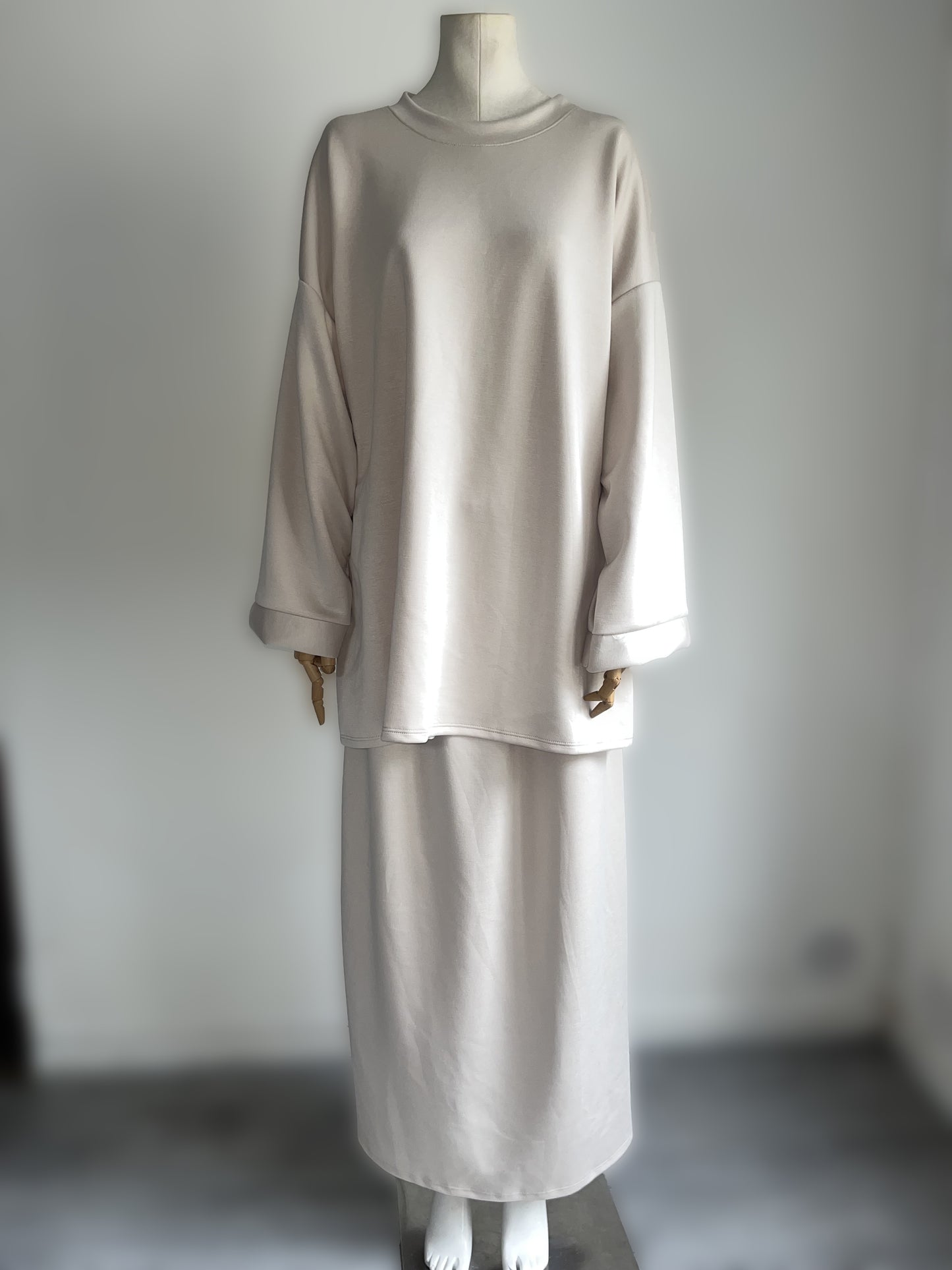Ensemble Pull Jupe Beige