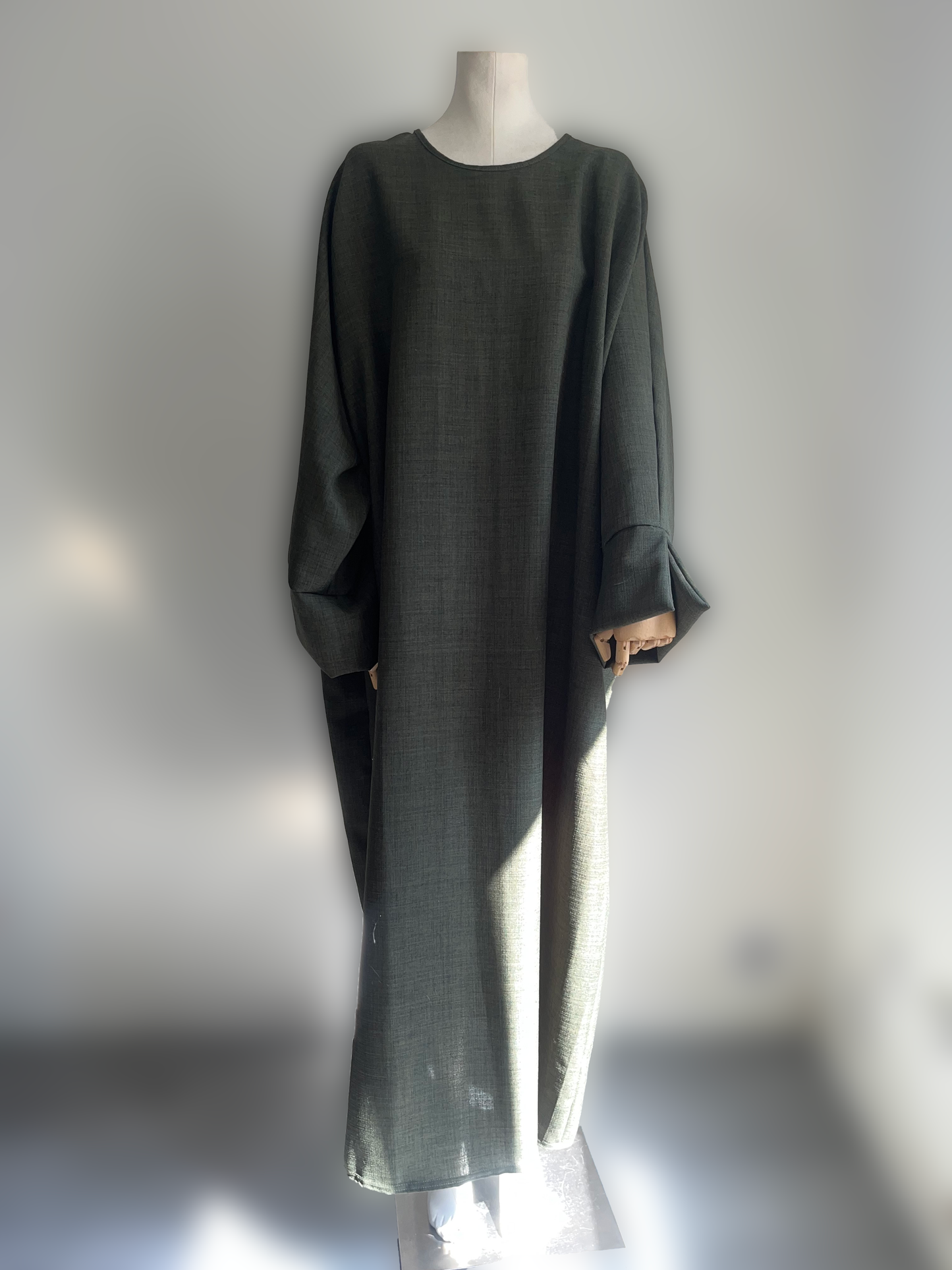 Abaya Lin Kaki